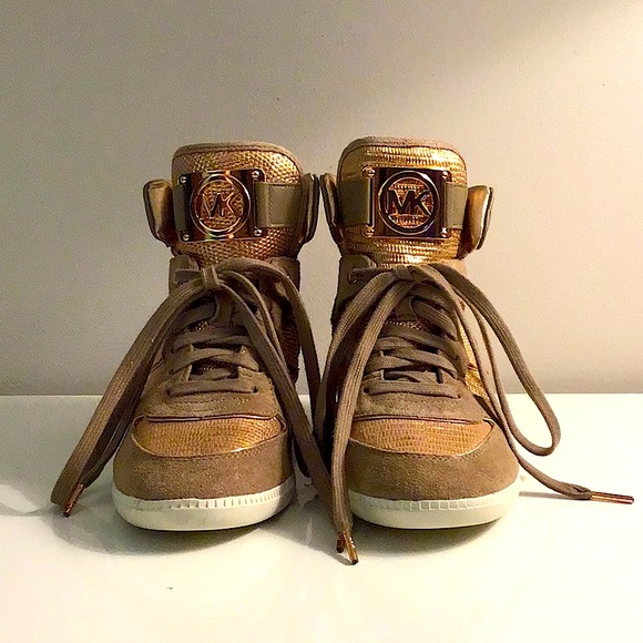 Michael Kors Size 9.5 US Metallic Leather and Suede Wedge Sneakers - Picture 3 of 9